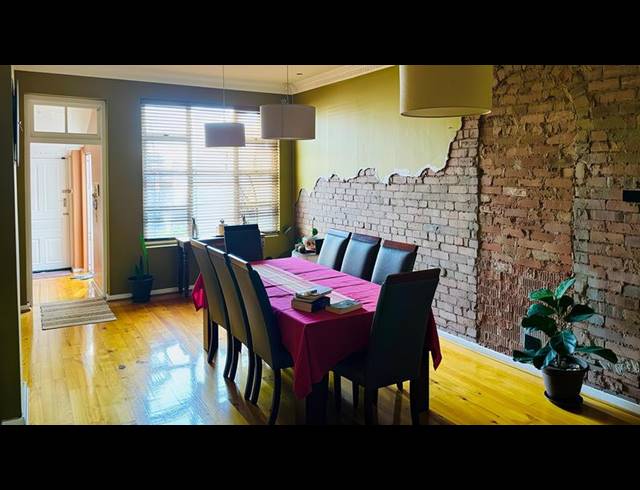 3 BEDROOM APARTMENT FOR SALE IN BULWER